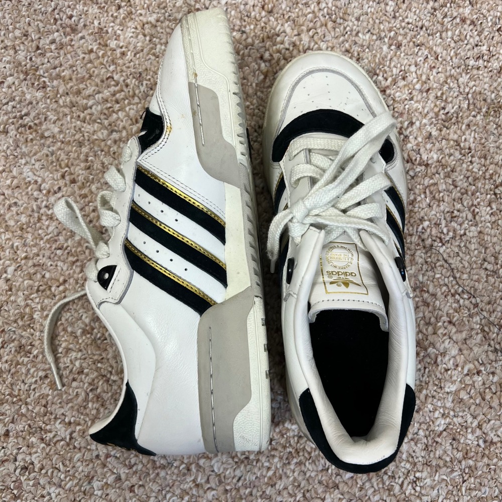 Adidas Mens Rivalry Low Sneakers White Black Gold Retro Streetwear Size 9